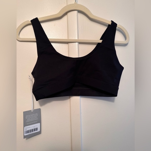 EVERLANE the perform bra in black NWT - Picture 5 of 5